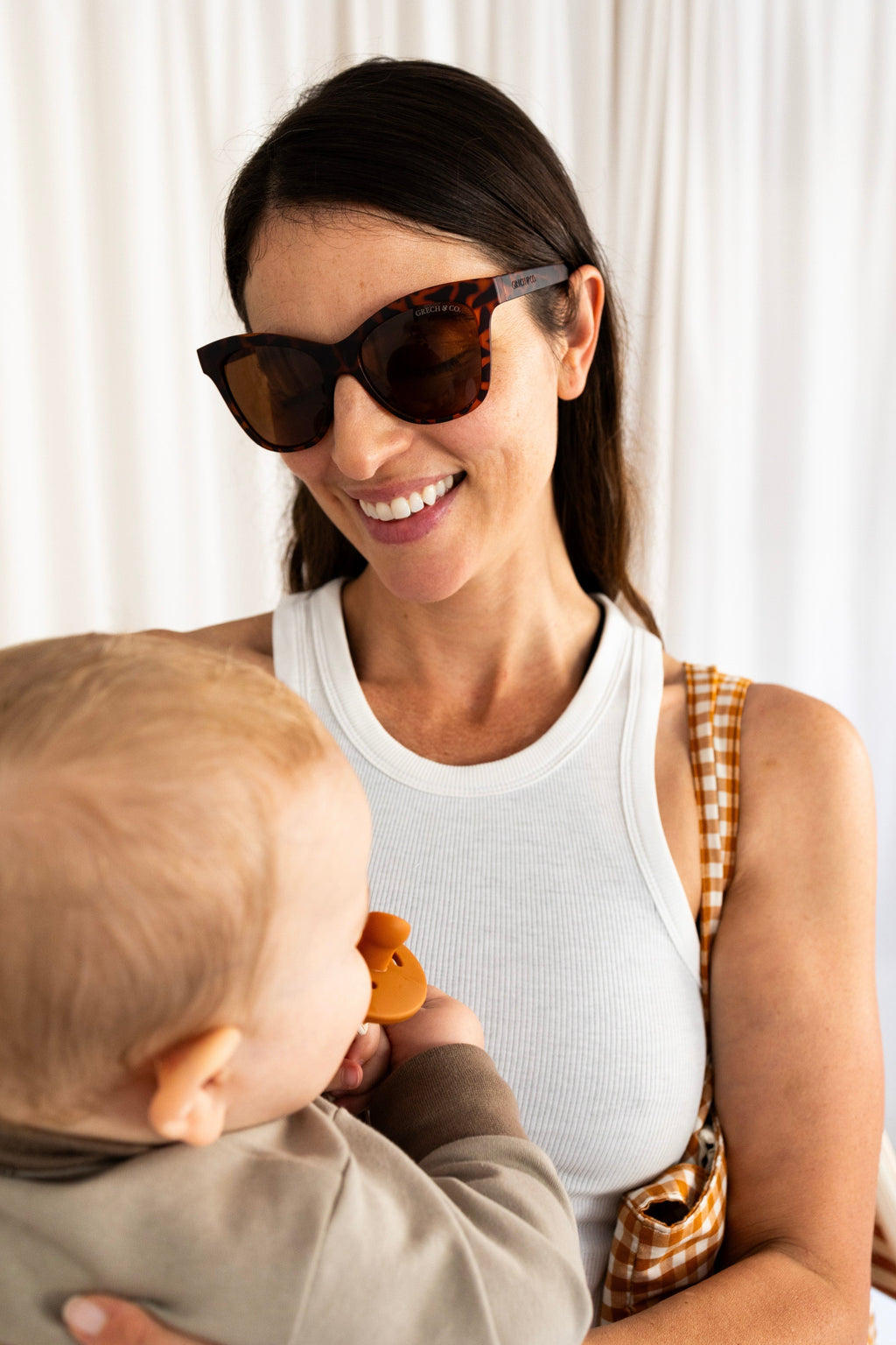 Iconic Wayfarer Ombre  | Polarized Sunglasses | Adult | 15+ Y - The7Letter