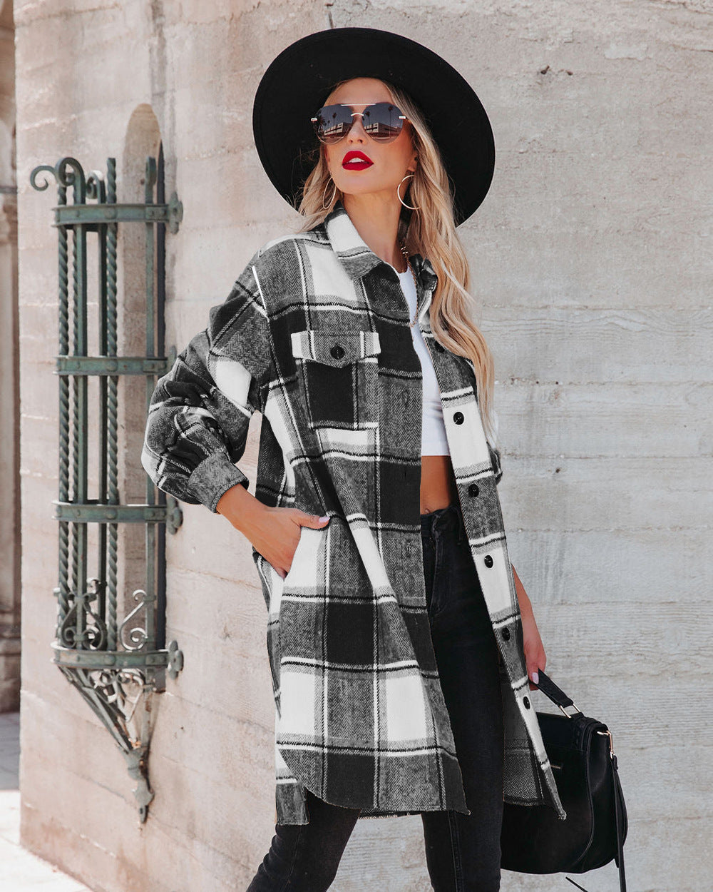 Haut long à carreaux, col chemise, ample, en laine pour femme – Collection hiver