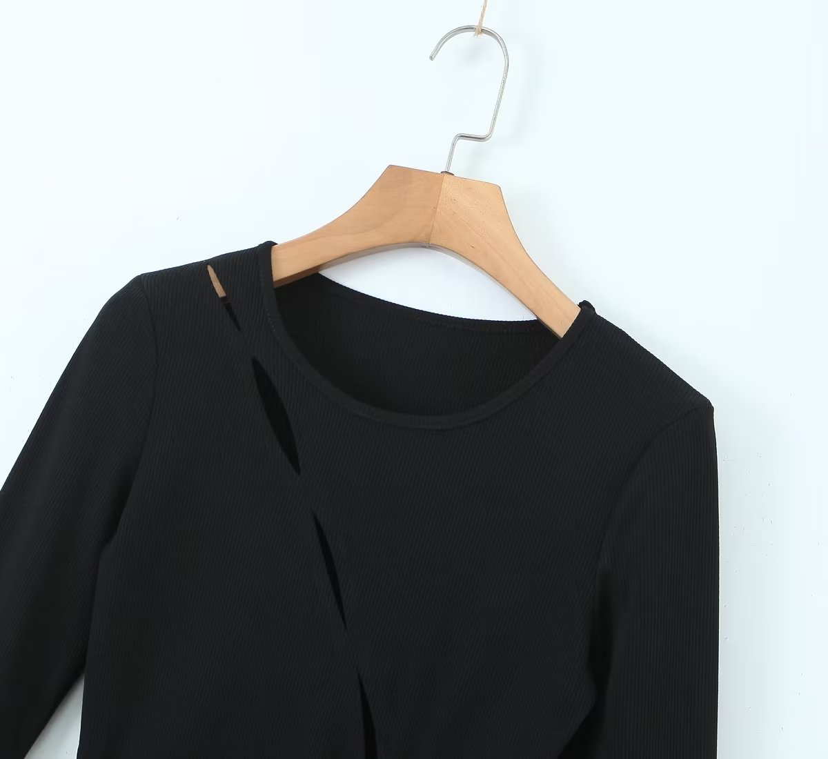 Damenbekleidung Frühling Sexy hohle Kordelzug-Spitzenstrickkleid Hüftkleid