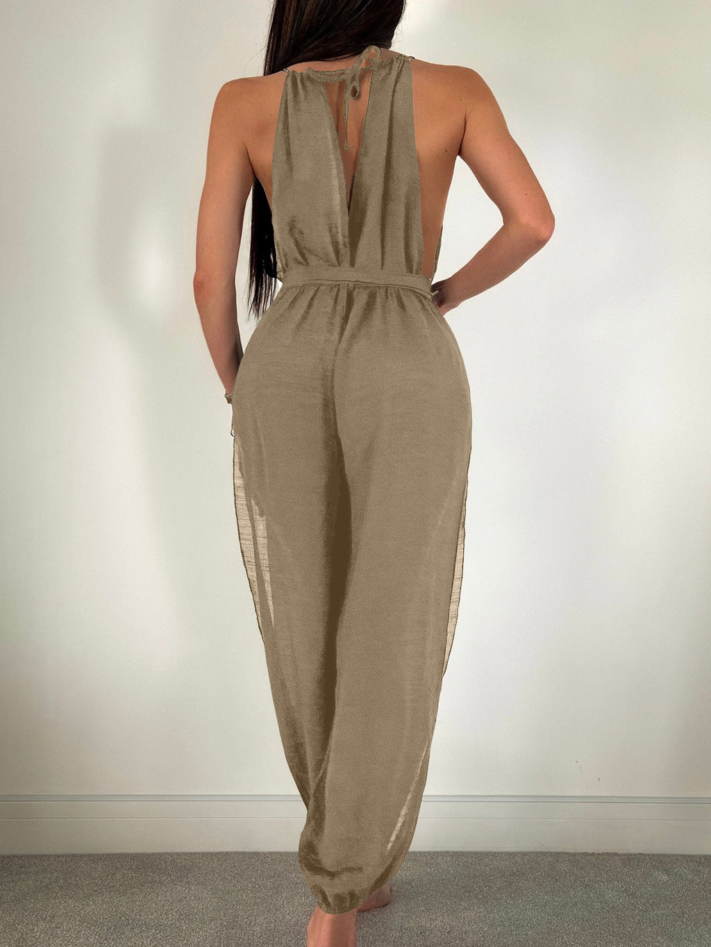 Cache-maillot de plage sans manches Couleur unie Assorti Jumpsuit noué Coupe slim Amincissant Protection solaire Vêtement femme
