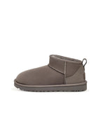 UGG Femme Classic Ultra Mini - Gris