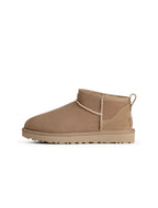 UGG Femme Classic Ultra Mini - Sable