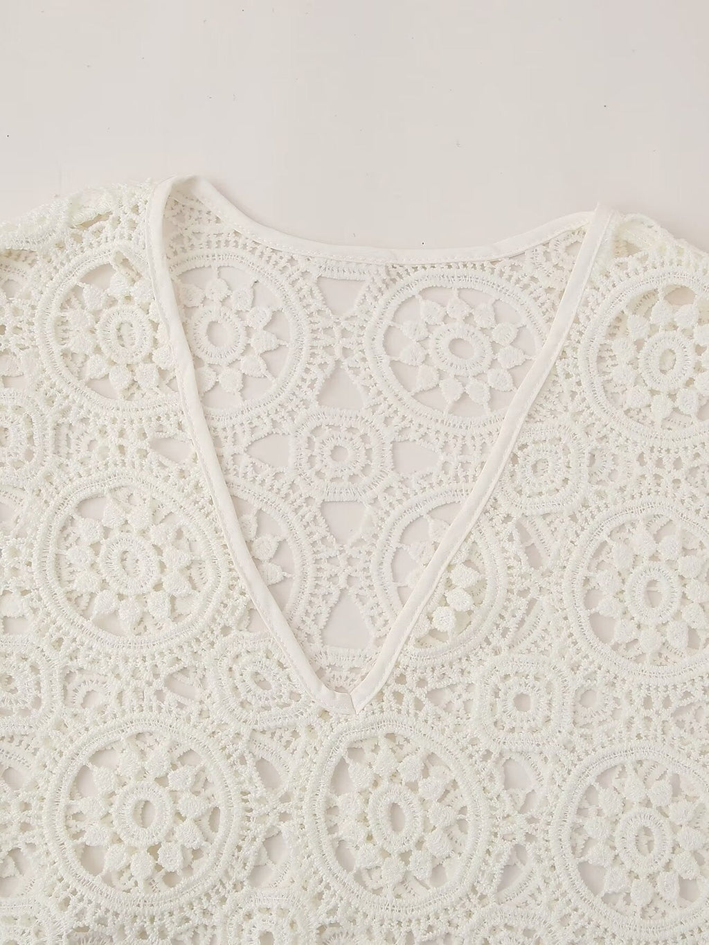 Robe longue femme brodée de dentelle, coupe ajustée, collection printemps