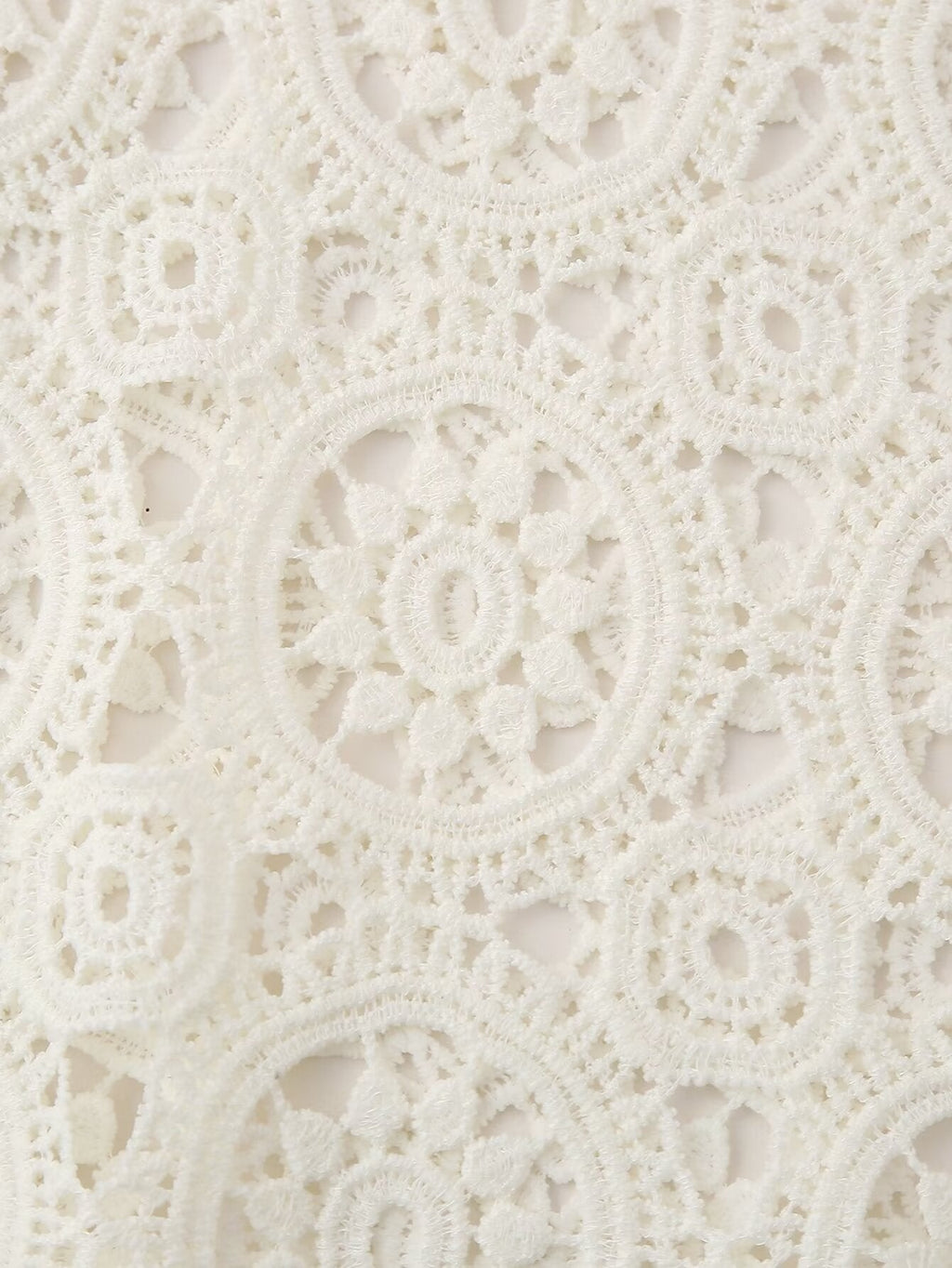 Robe longue femme brodée de dentelle, coupe ajustée, collection printemps