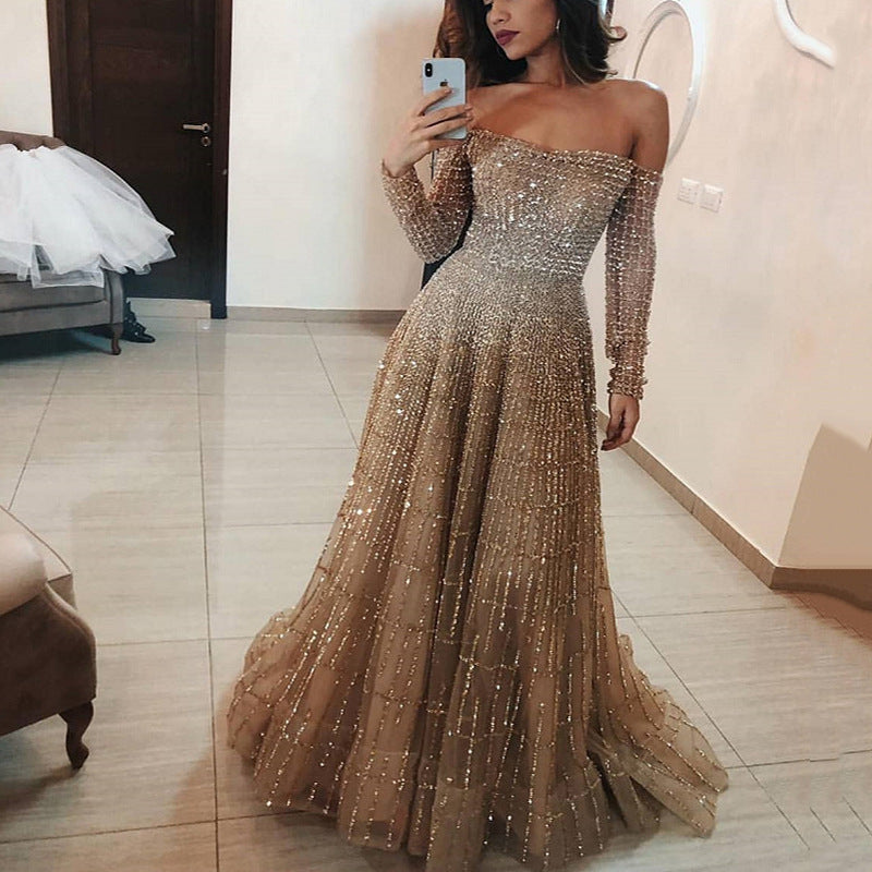 Langes Herbst-Winter-glänzendes schulterfreies Langarm-Tube-Top-Kleid
