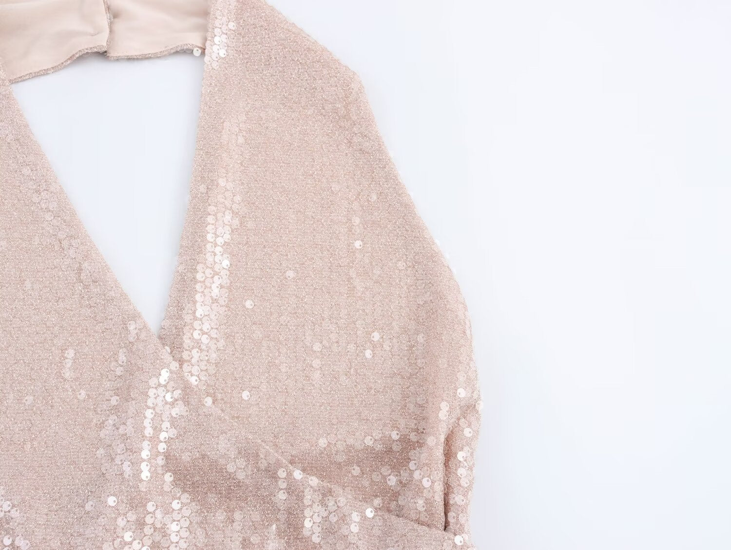 Französisches Pailletten-Plissee-Neckholderkleid für Damen