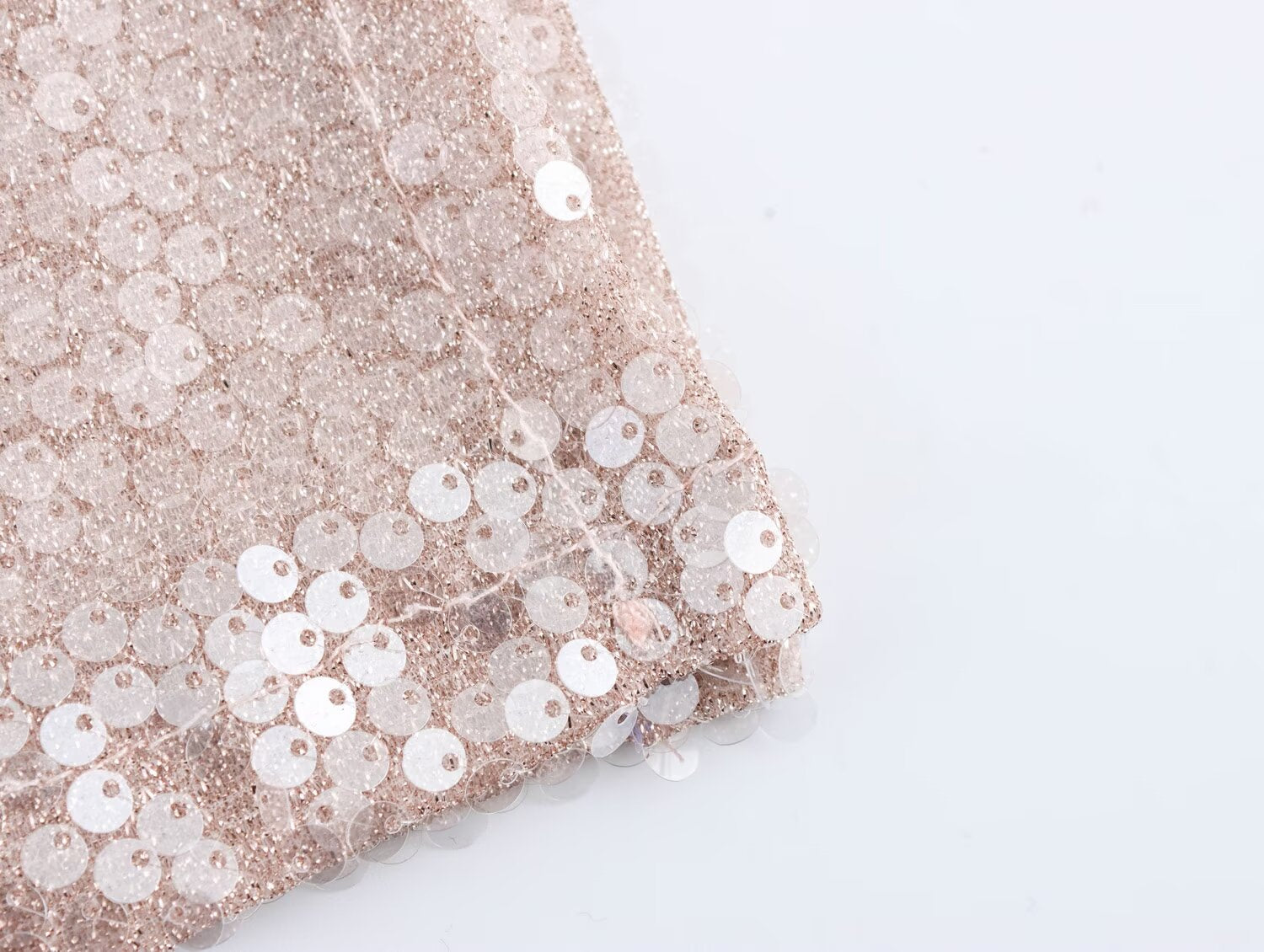 Französisches Pailletten-Plissee-Neckholderkleid für Damen