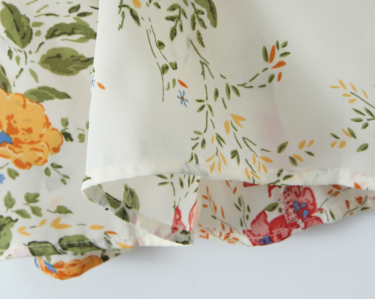 Sommer Damen Blumen Kleines Blumenmuster Schmal geschnittenes Kleid mit großen Trägern
