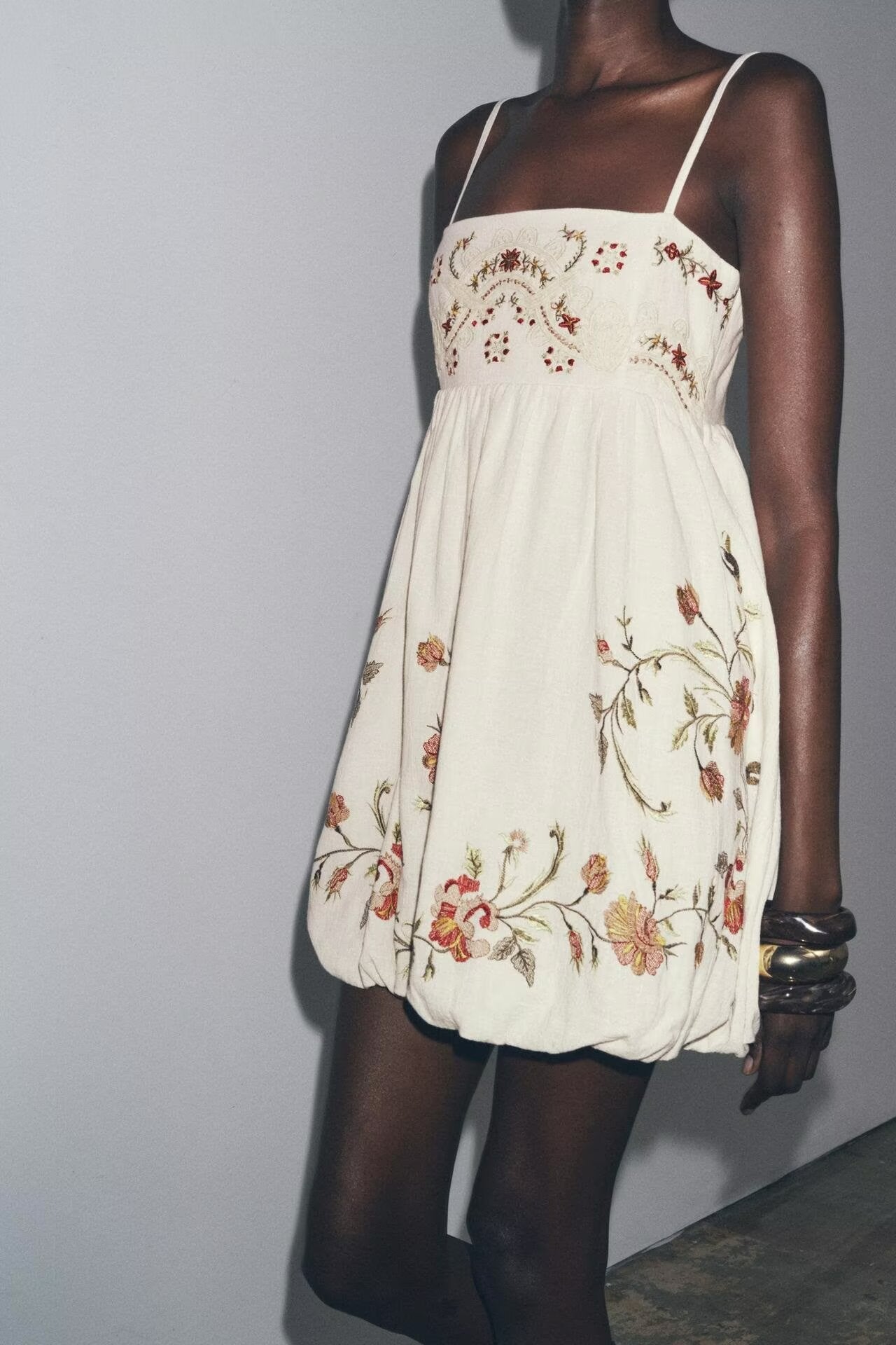 Vêtement d'été pour femme, robe à bretelles brodées, style ethnique polyvalent