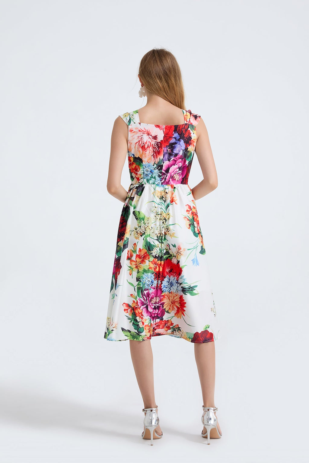 Robe d'été ajustée pour femme avec coupe trapèze