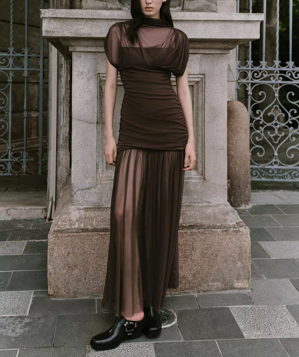 Sommerliches Blumenband Seidennetz Naht Kleid