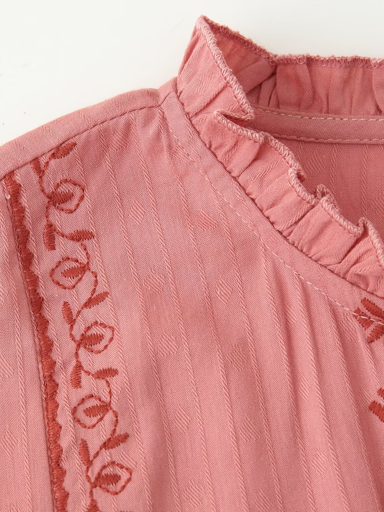 Chemise brodée contrastée à manches longues pour femme