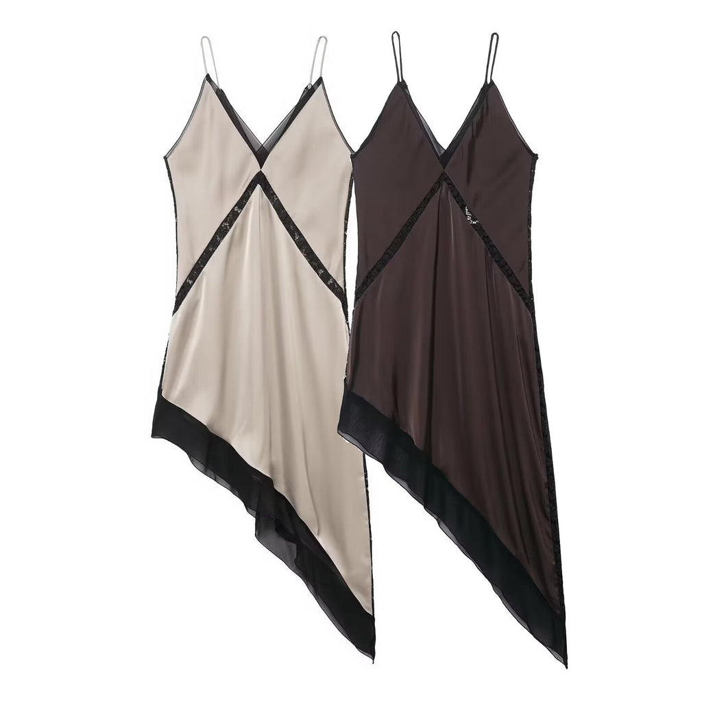 Robe midi asymétrique en satin à col en V et fines bretelles élégante