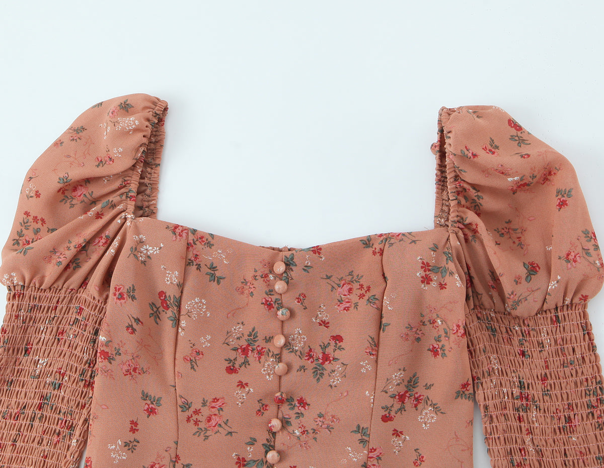 Chemisier à manches bouffantes et col carré fleuri, coupe ajustée et élastique pour le début du printemps