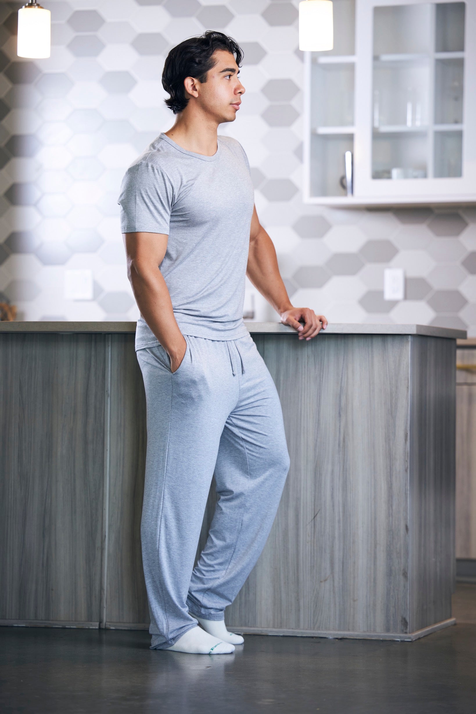 Men's Soft Bamboo Lounge Pajama Set - Short Sleeve Top & Pants - The7Letter