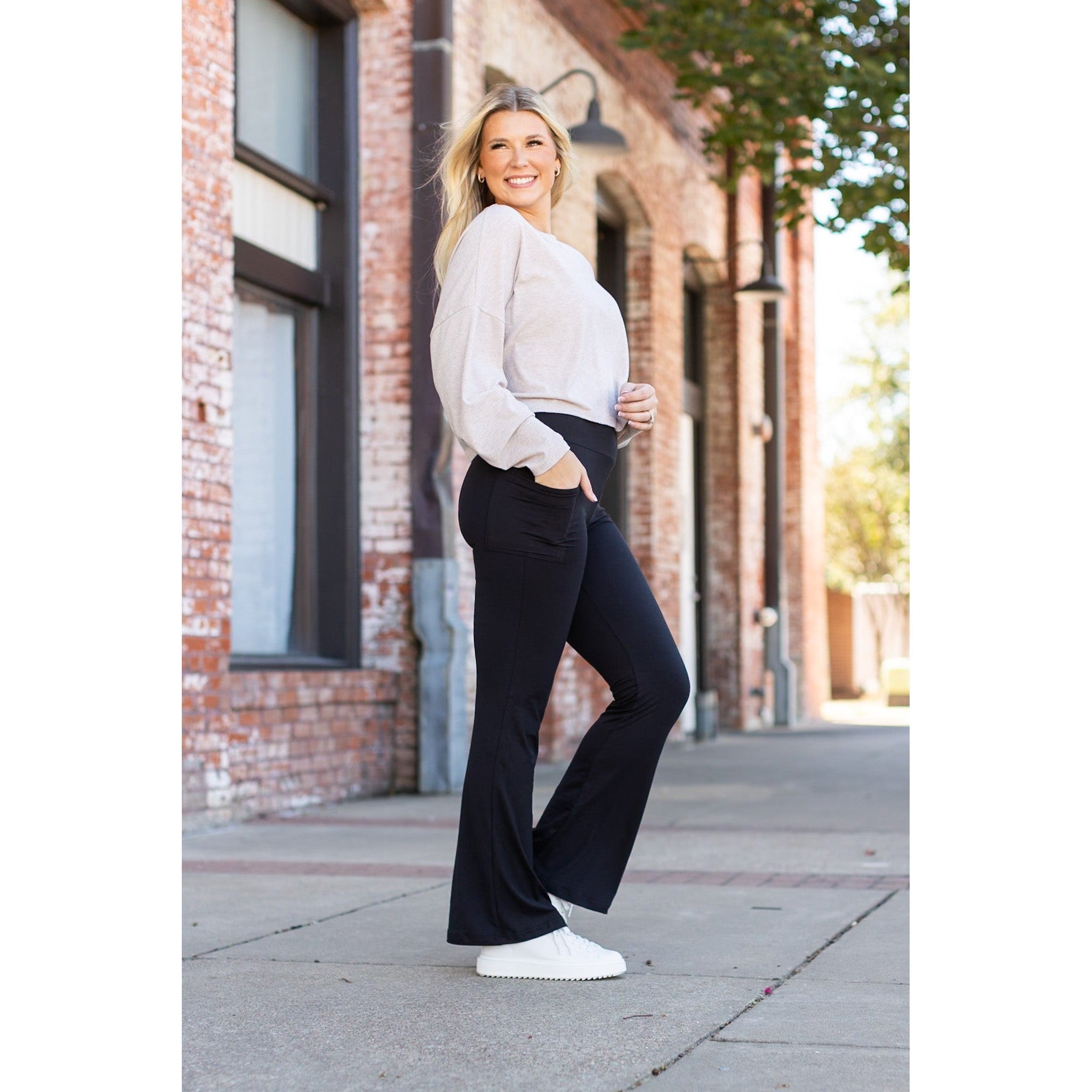 Vanessa - Legging bootcut noir - 27