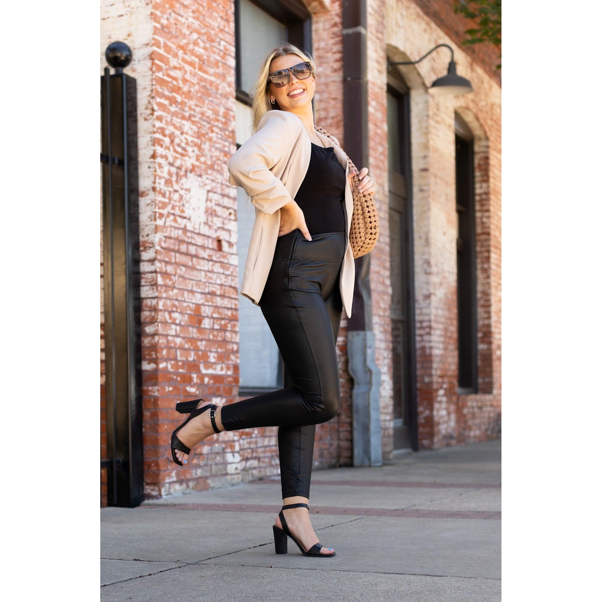 Farrah - Legging taille haute en similicuir