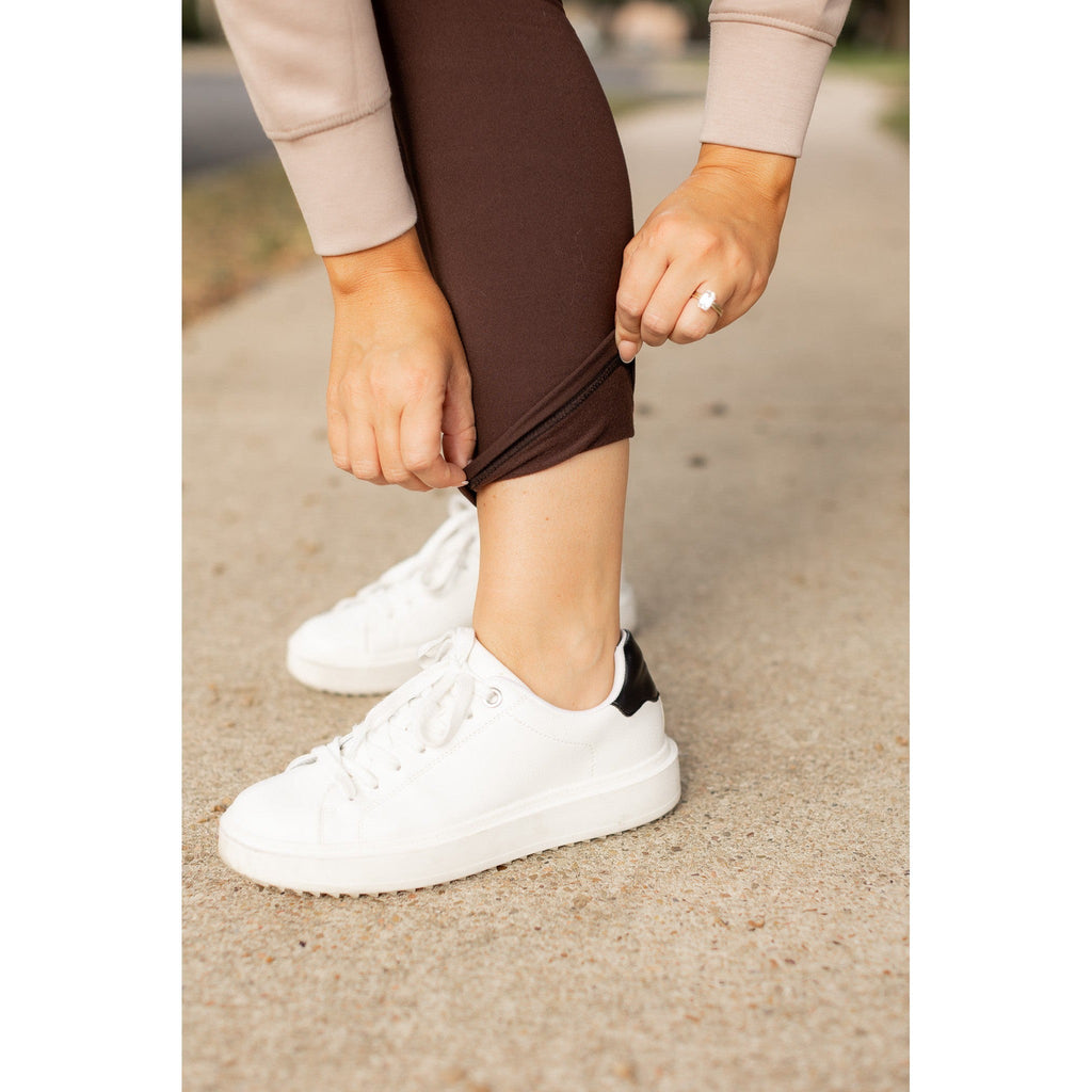 Belle - Legging polaire marron long avec poches*