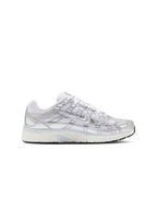 Nike Damen P-6000 - Weiß/Metallic Silber
