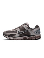 Nike Mens Zoom Vomero 5 - College Grey