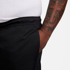 Nike Herren Club Woven Shorts - Schwarz/Weiß
