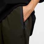 Nike Herren Tech Woven Hose - Sequoia/Schwarz