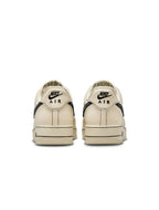 Nike Air Force 1 '07 LV8 pour homme - Kaki clair
