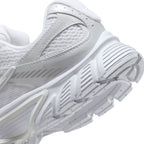Nike Womens V5 Rnr - White