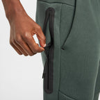 Nike Herren Tech Fleece Jogginghose - Grün/Schwarz