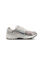 Nike Femme Zoom Vomero 5 - Gris Vaste