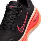 Nike Vomero Plus pour Femme - Noir/Lave Ardente