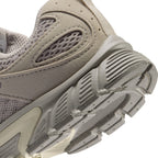 Nike (PS) V5 Runner - Mondpartikel