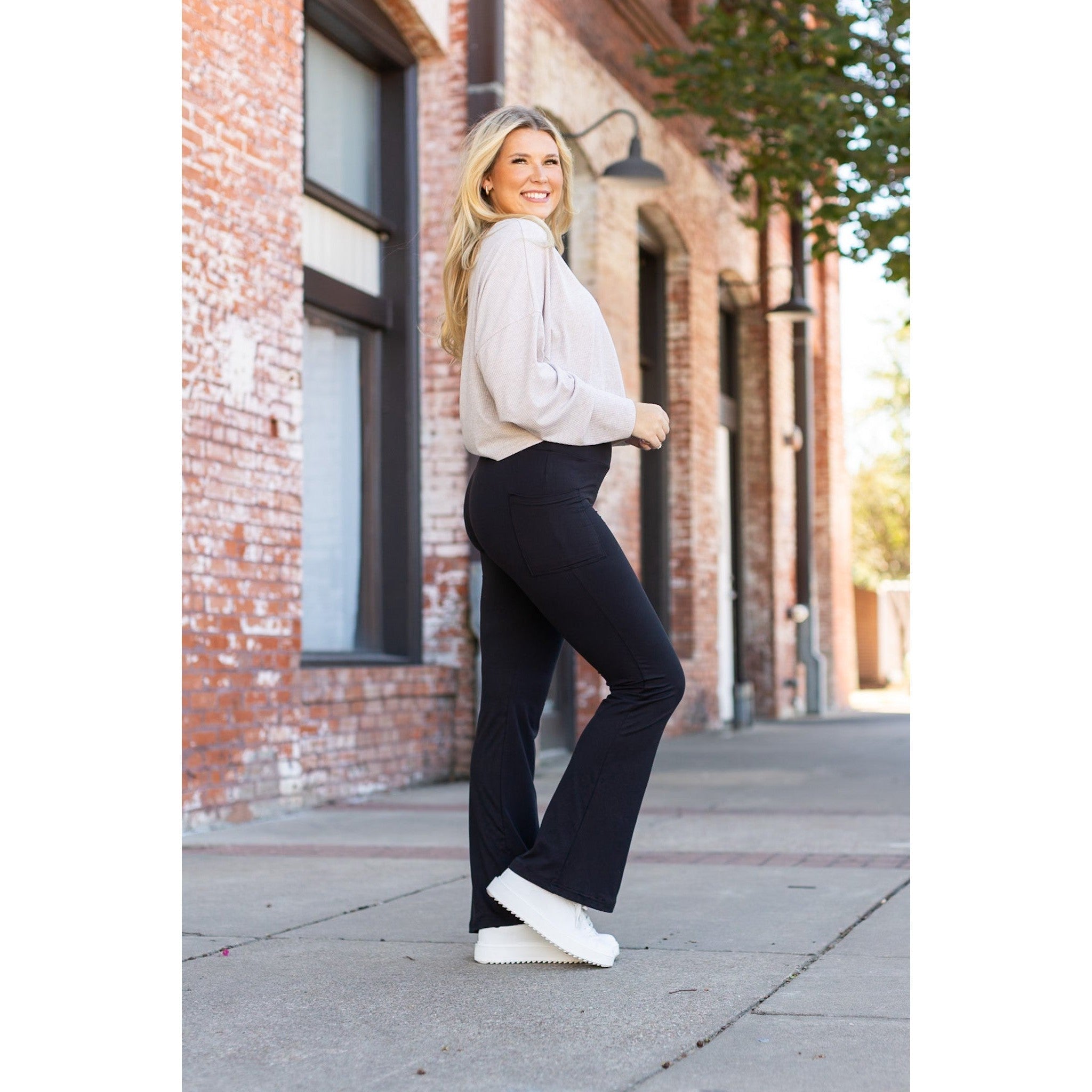 Vanessa - Legging bootcut noir - 27