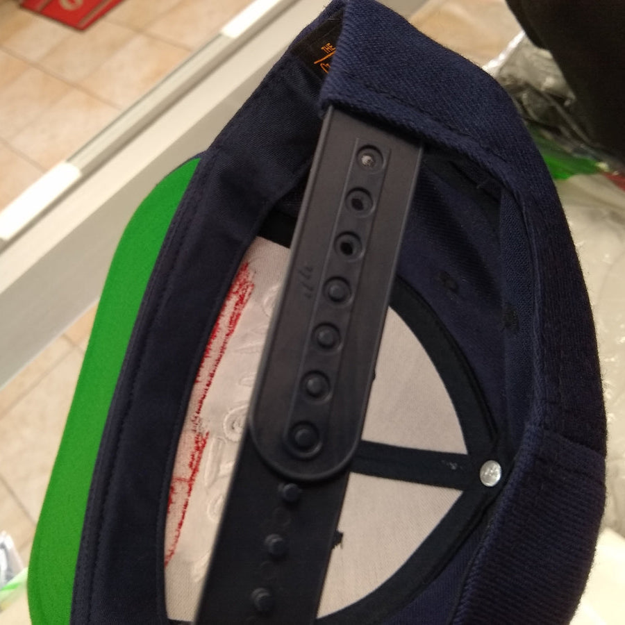 Casquettes brodées « De lo mío » (plusieurs coloris)