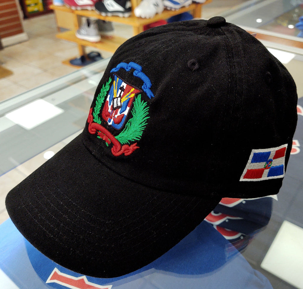 Casquette de papa noire en couleur avec l'écusson de la République Dominicaine