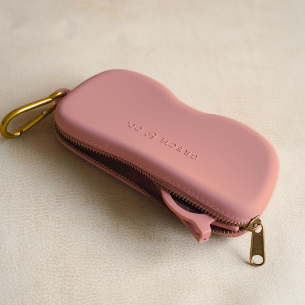 Zip + Go Case | Soft Silicone | Heather Rose - The7Letter