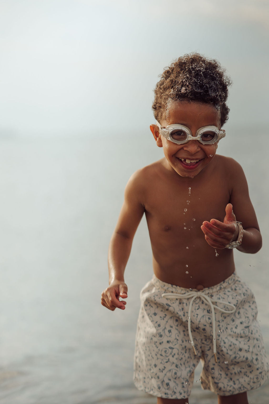 Anti UV + Fog Swim Goggles - The7Letter