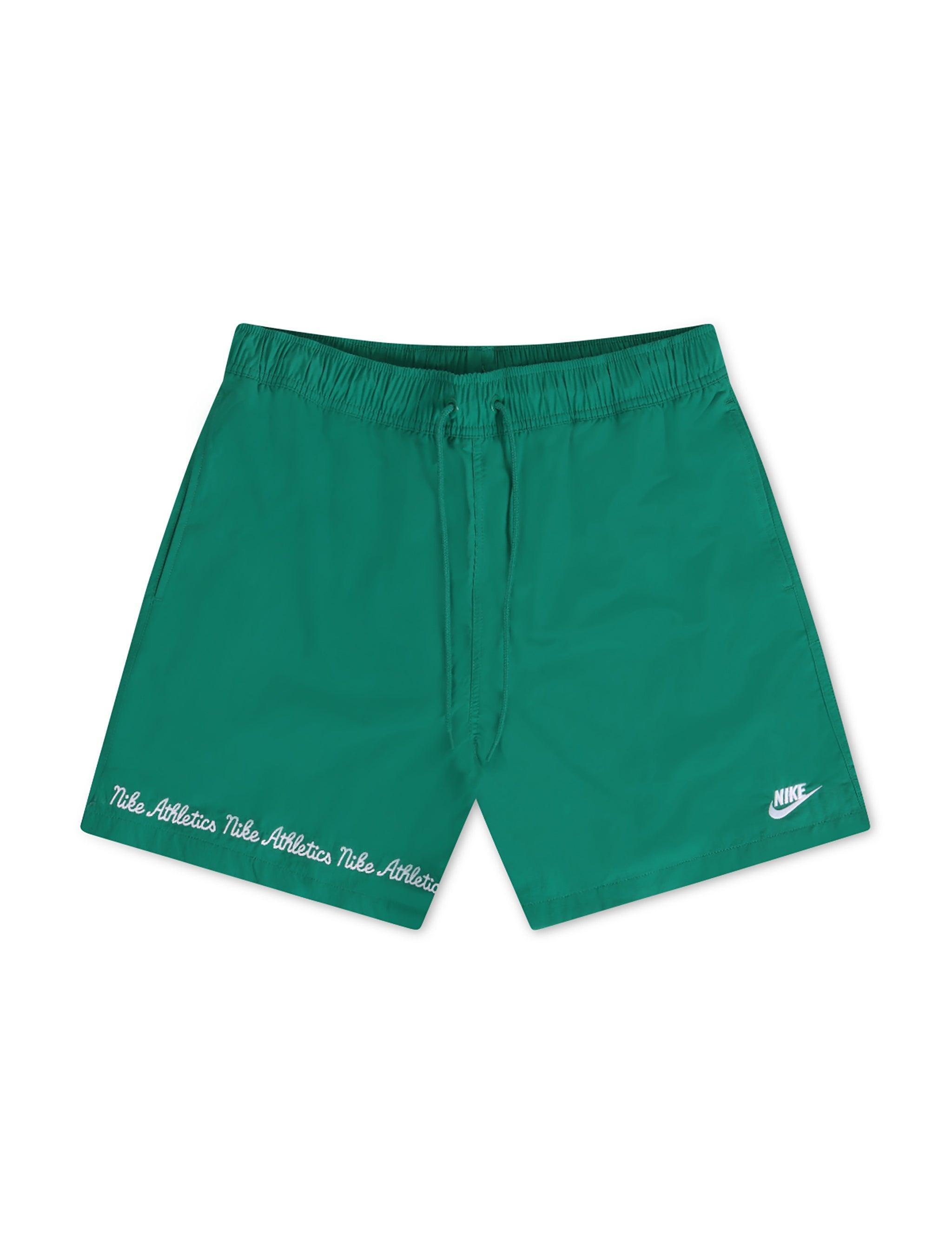 Nike Herren Sportswear Club Flow Shorts - Grün