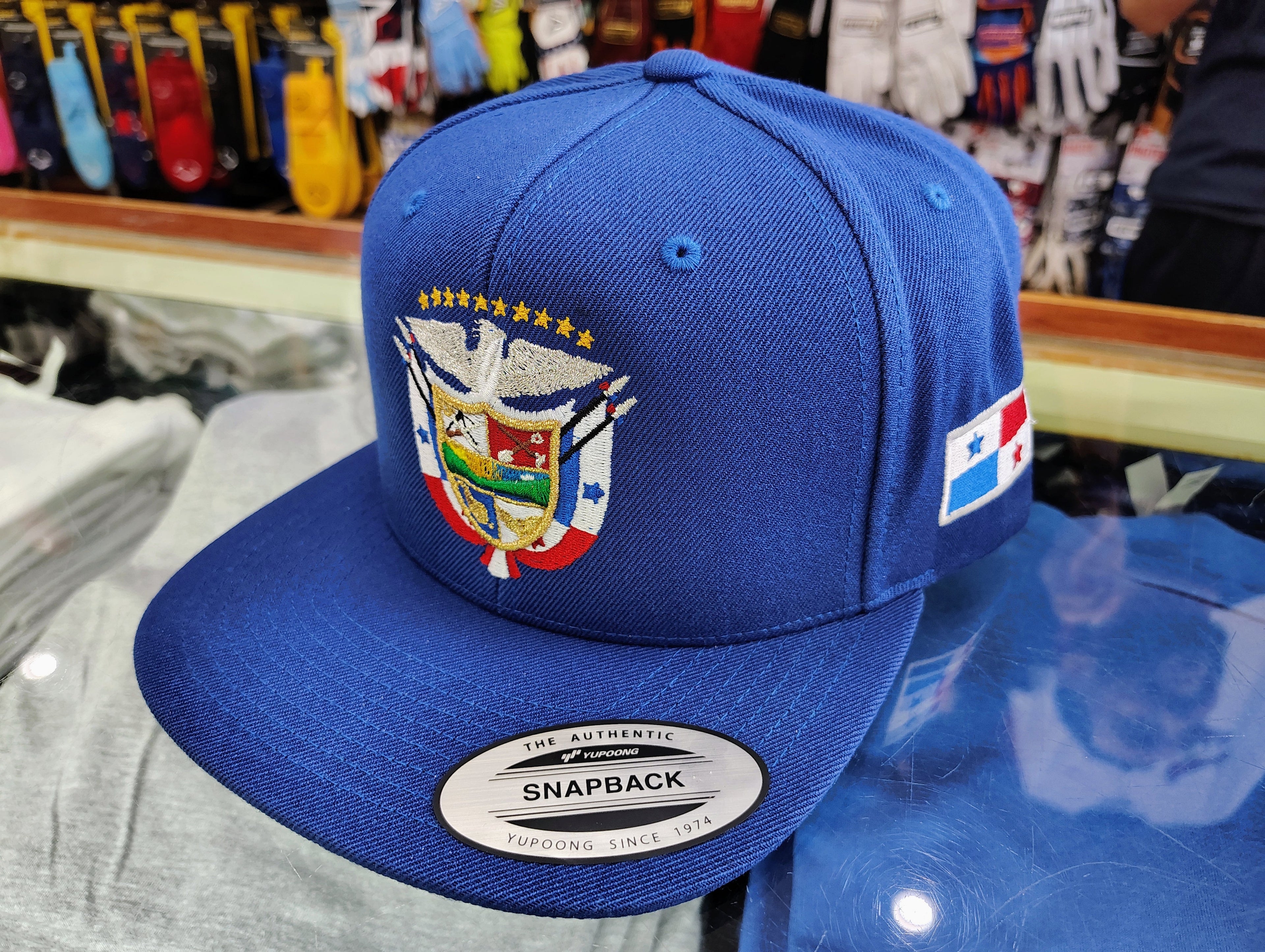 Casquettes Panama avec Bouclier et Drapeau du Panama Brodés
