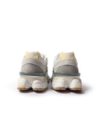 Chaussures de style de vie New Balance 9060 pour homme - Gris