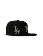 New Era 5950 Dodgers Side LA Metallic Script Hat - Schwarz/Silber