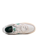 Nike Air Force 1 '07 LV8 pour Homme - Phantom/Malachite