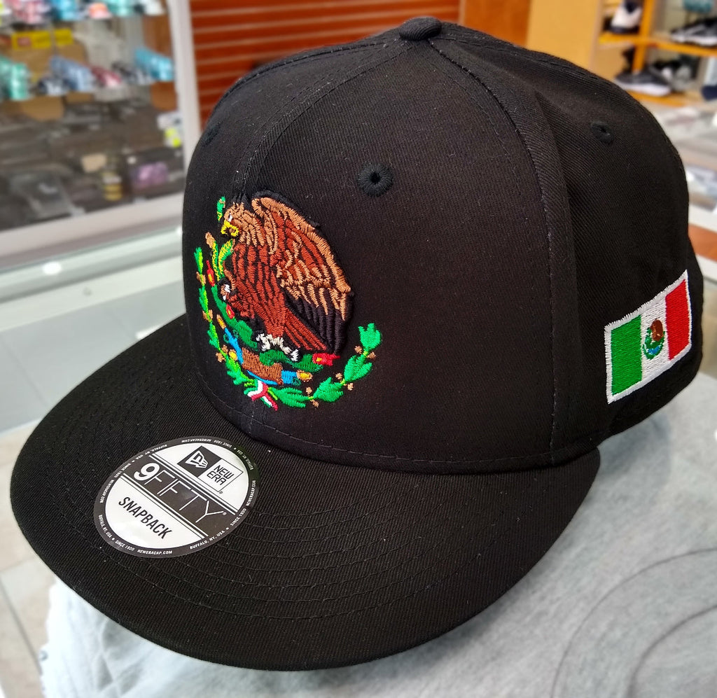 Casquette New Era Snapback Noire Mexico Écusson et Drapeau