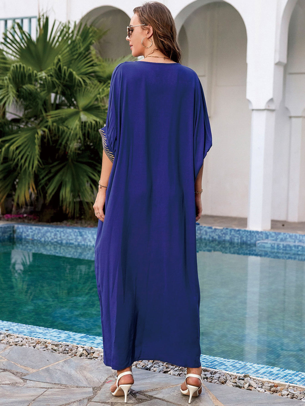 Cache-maillot de plage brodé en rayonne bleu marine, peignoir brodé, chemise ample de protection solaire, cache-maillot de plage