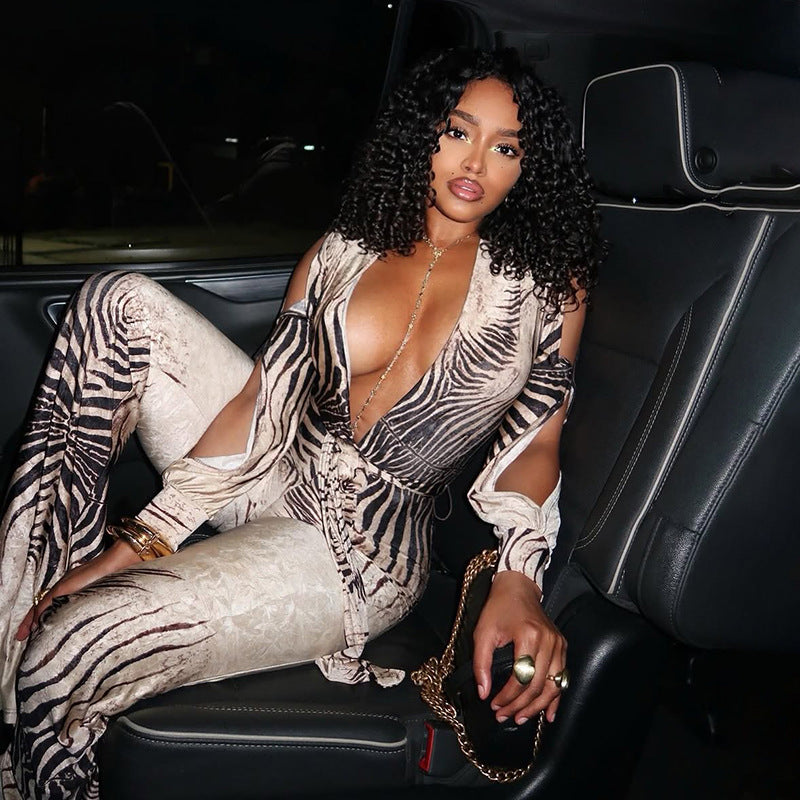 Sexy Jumpsuit mit tiefem V-Ausschnitt, Carmen-Oberteil und Bootcut-Hose mit hoher Taille