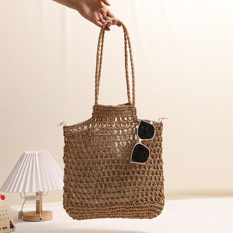Sac à bandoulière évidé Sac en paille découpé de conception spéciale Sac en paille Sac tressé Sac de plage de vacances Sac pour femmes
