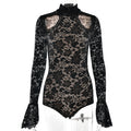 Sexy Spitzenstickerei Spitze Cutout Overall Neu eingetroffen Glockenärmel eng anliegendes Unterziehshirt