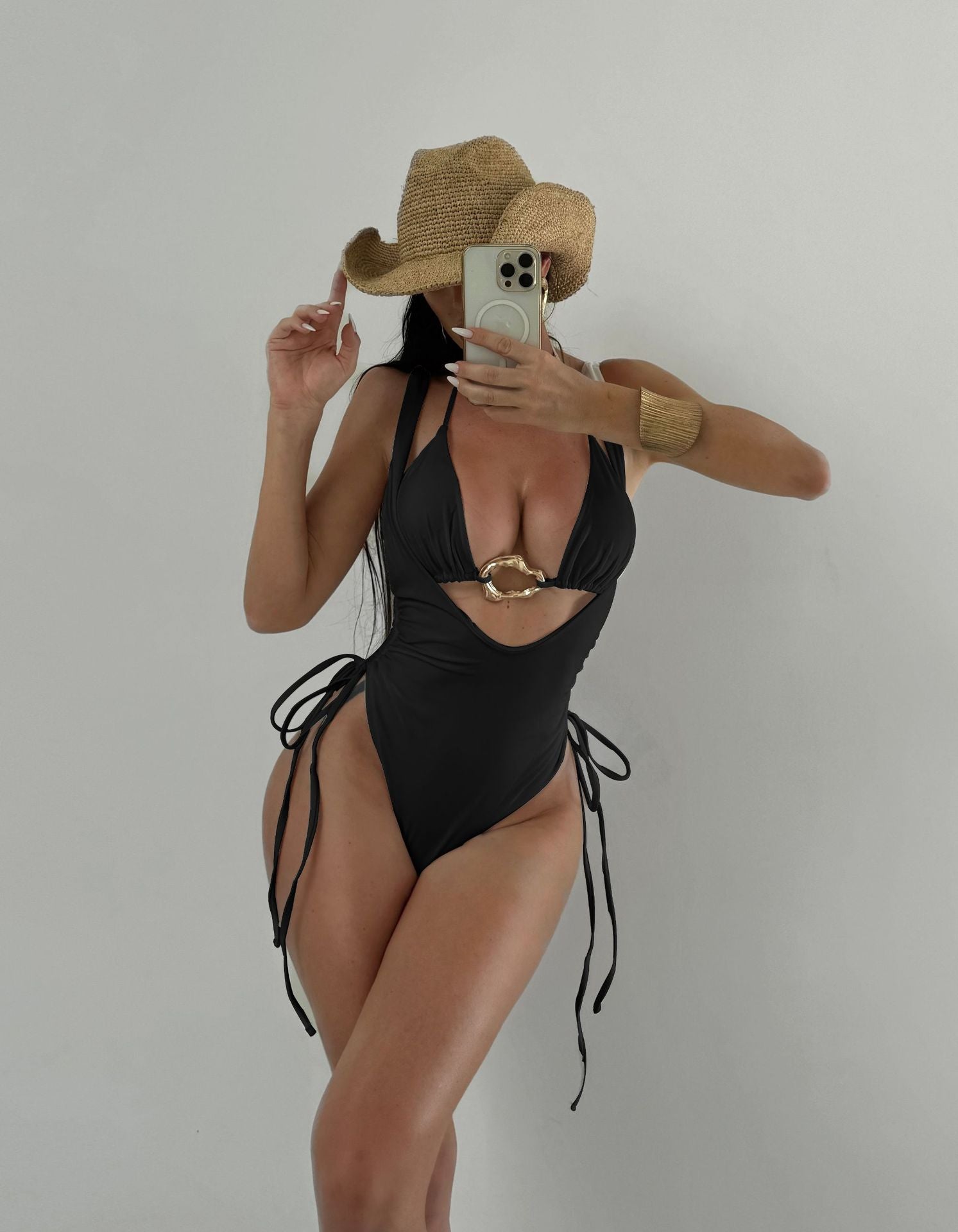 Sexy Zweiteiliger Unifarbener Badeanzug Damen Bikini Metall-Accessoires Badeanzug