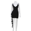 Sexy, tief ausgeschnittenes Trägerkleid mit Schleifenband, Cut-Out und Rückenausschnitt, figurschmeichelnde Passform an der Hüfte
