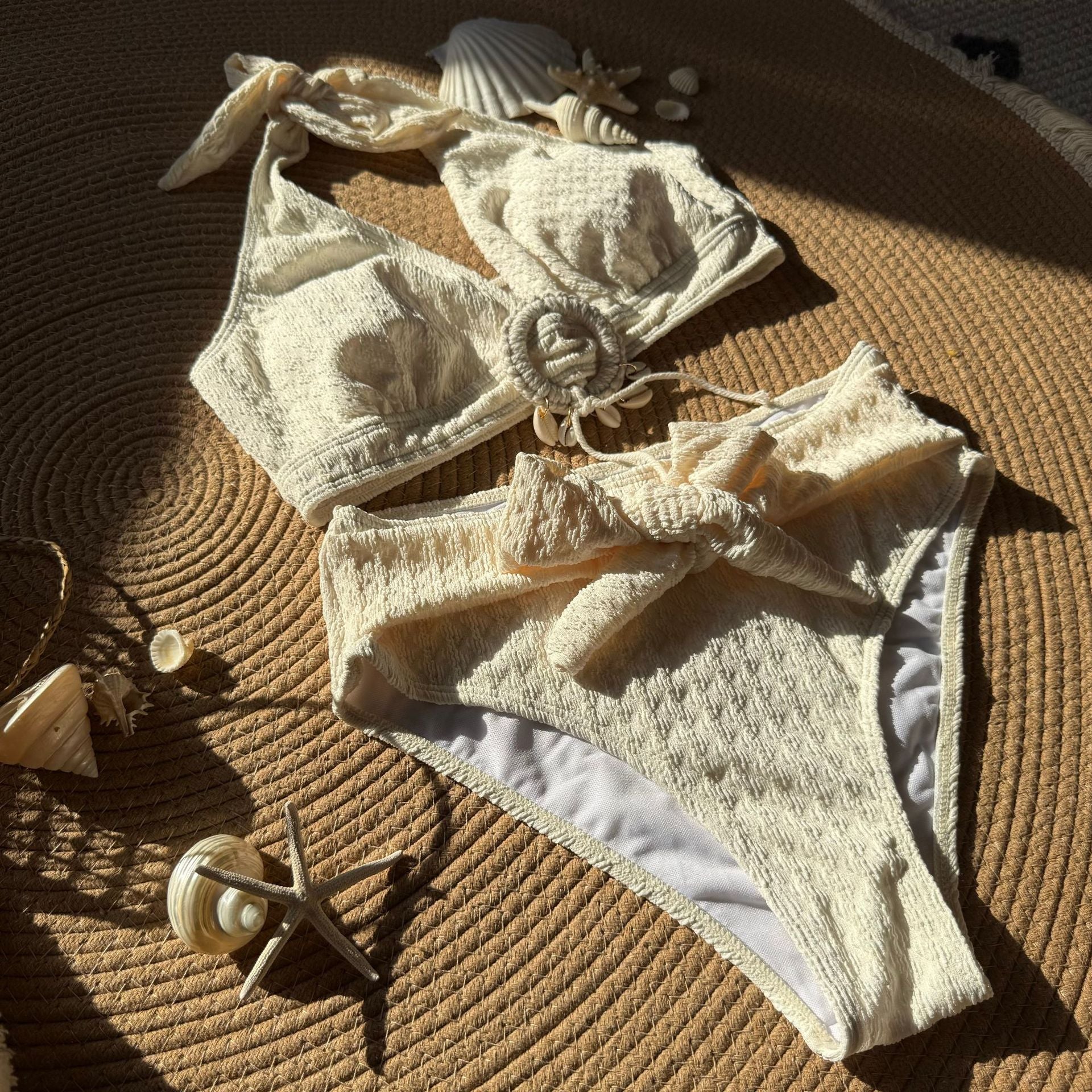 Maillot de bain fendu taille haute en tissu spécial Shell Beach